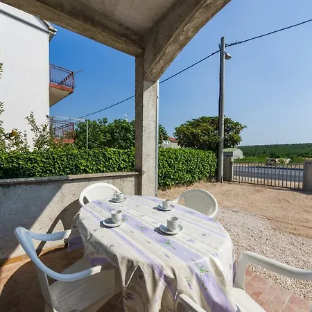 Culina Appartement Pridraga
