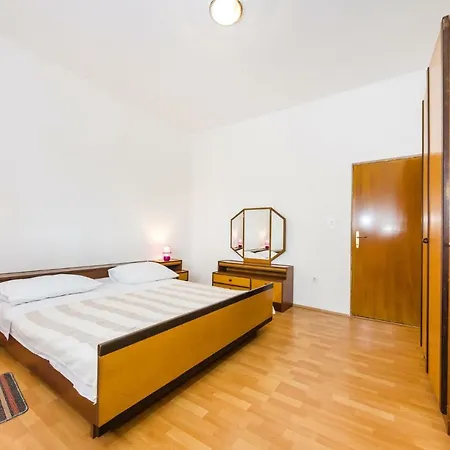 Culina Appartement Pridraga